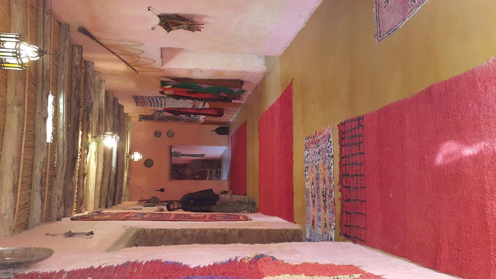 Auberge Chez Julia Merzouga Bagian luar foto