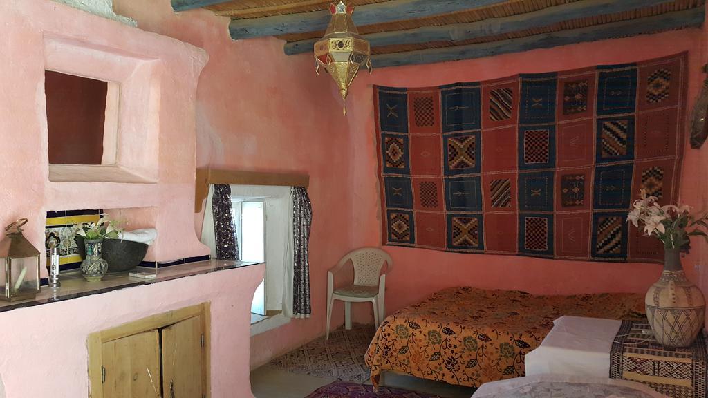 Auberge Chez Julia Merzouga Ruang foto