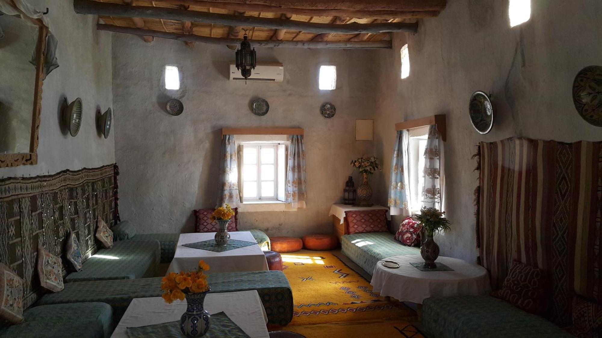 Auberge Chez Julia Merzouga Bagian luar foto