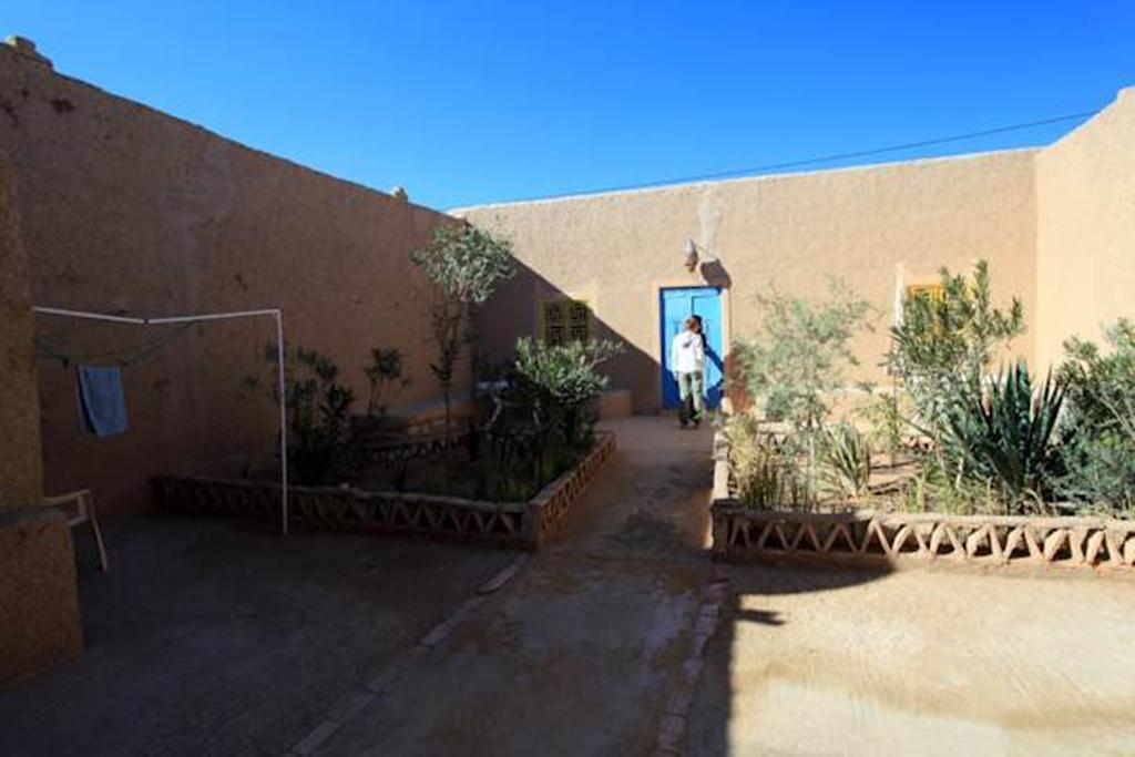 Auberge Chez Julia Merzouga Ruang foto