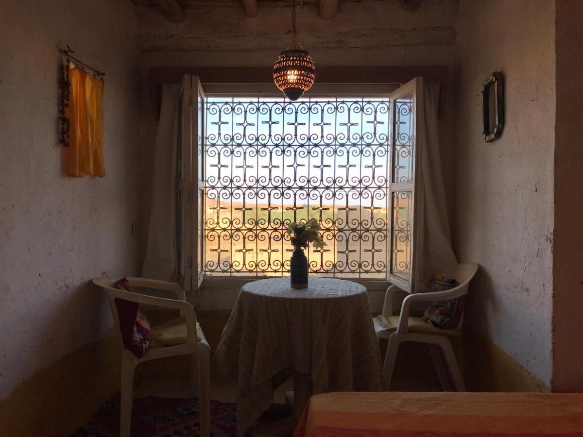 Auberge Chez Julia Merzouga Bagian luar foto